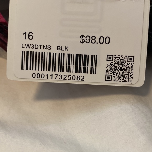 All yours cropped hoodie - Picture 6 of 6